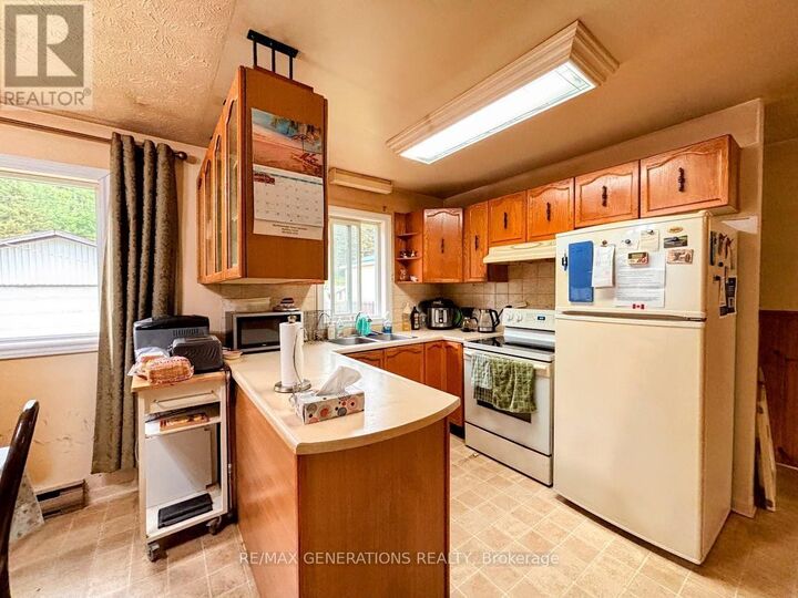 Property Photo: 37 Matachewan Road ON P0T 2C0