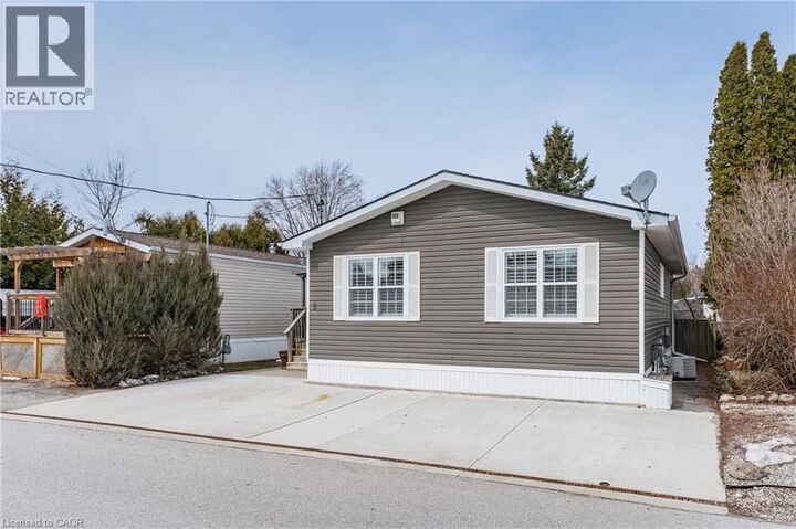 Property Photo: 5 Elm Street ON N0B 2J0