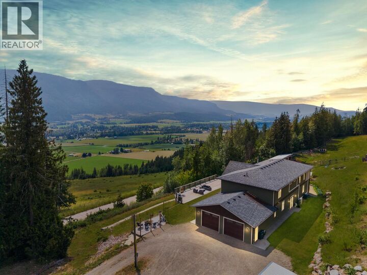 Property Photo: 240 Grandview Bench Road BC V1E 2Y4