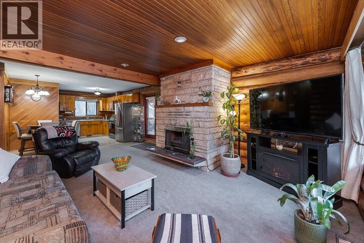 Property Photo: 2100 O'Keefe Avenue BC V2K 1K9
