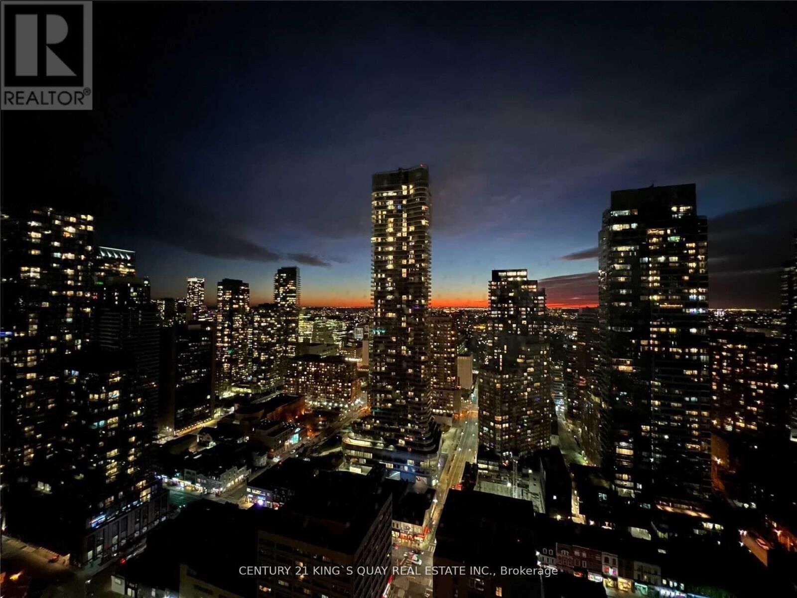Property Photo: 28 Wellesley Street East 3701 ON M4Y 1G3