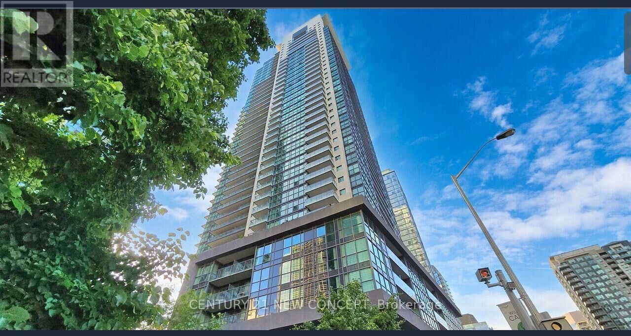 Property Photo: 5168 Yonge Street 2709 ON M2N 5P6