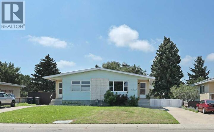 Property Photo: 527 4 Avenue East AB T1R 0G7