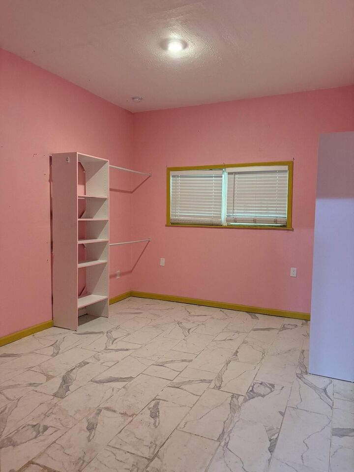 Property Photo: 656 Sloan Circle FL 32505