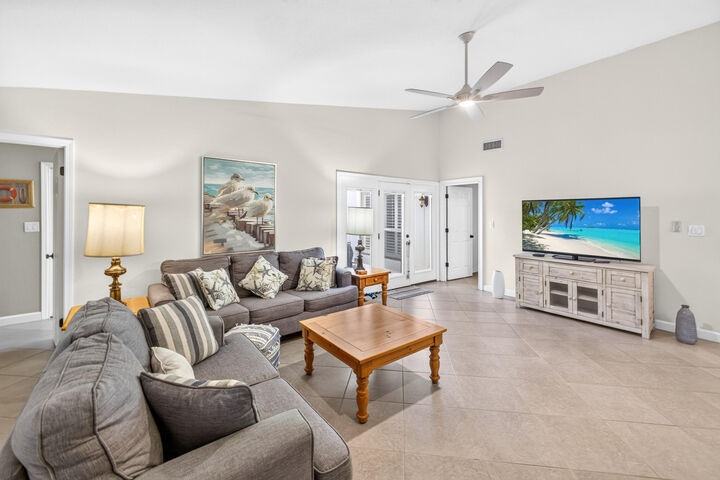 Property Photo:  591 Bob O Link Place  FL 32550 
