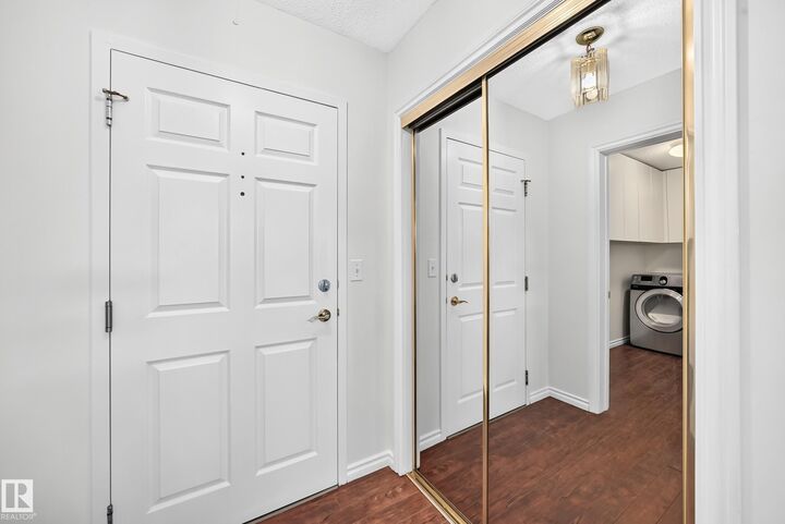 Property Photo:  10945 21 Avenue NW 109  AB T6J 6R3 