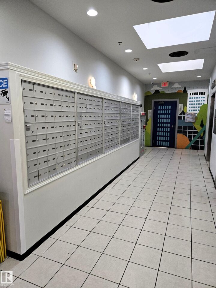 Property Photo: 10024 Jasper Avenue NW 607 AB T5J 1R9