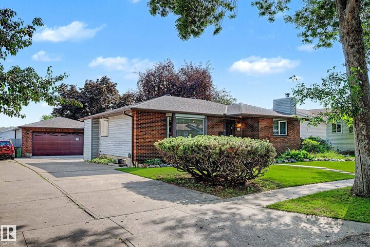 Property Photo: 6115 152A Avenue NW AB T5A 1X9