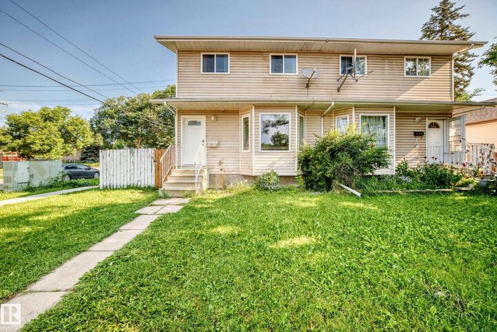 Property Photo: 5234 118 Avenue NW AB T5W 1C3