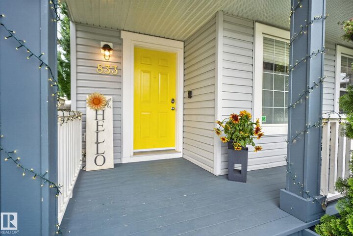 Property Photo:  833 McAllister Crescent SW  AB T6W 1K4 