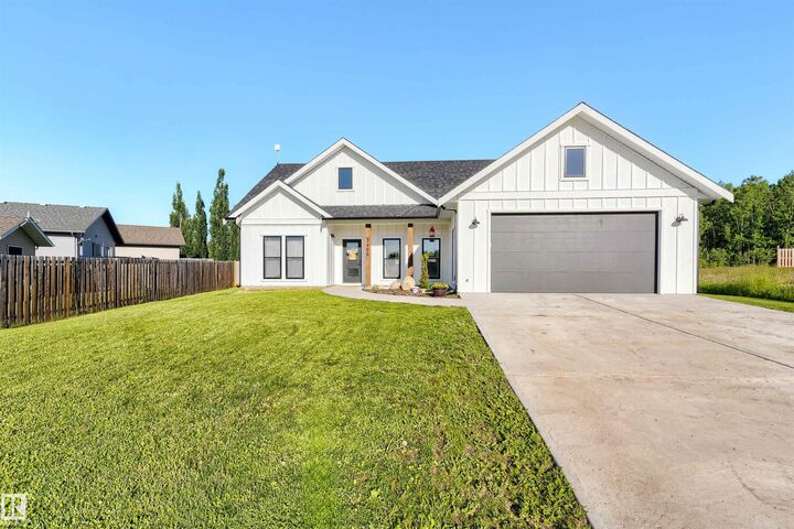 Property Photo: 5406 Poplar Lane AB T9S 0A8