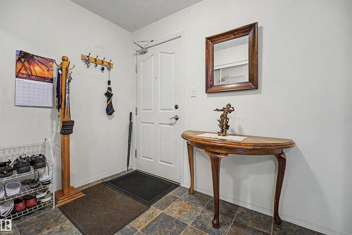 Property Photo:  231 78 A McKenney Avenue 231  AB T8N 7E6 