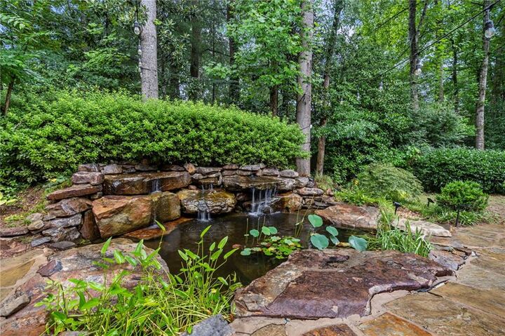 Property Photo: 3669 Canyon Ridge Court NE GA 30319