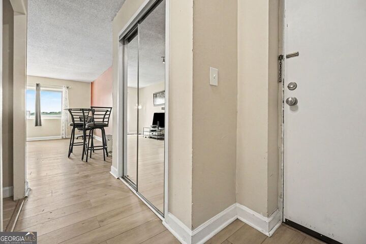 Property Photo: 2285 Peachtree Road NE 909 GA 30309