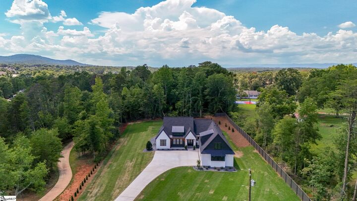Property Photo: 569 Meece Bridge Road SC 29687