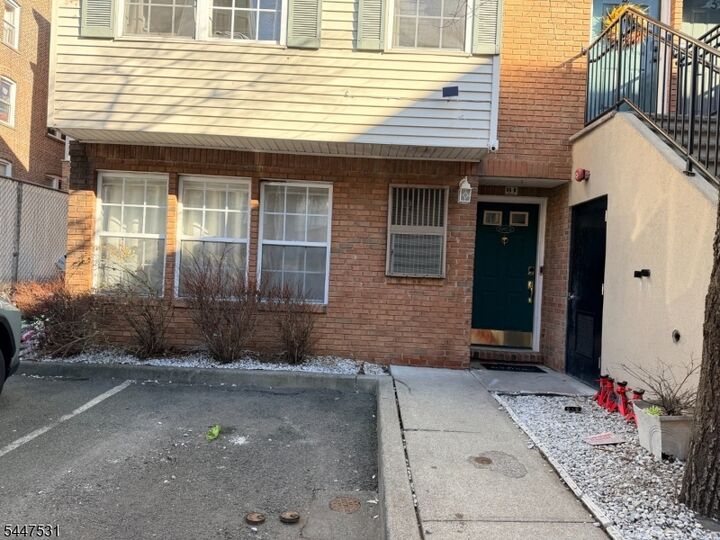 Property Photo:  84 Union St C2  NJ 07105 