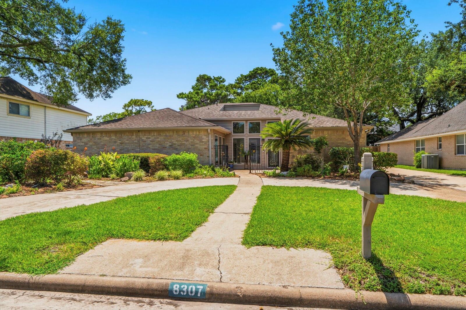 Property Photo: 8307 Ivan Reid Drive TX 77040