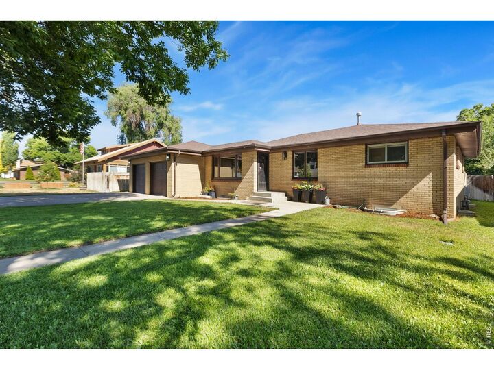 Property Photo:  822 Walnut St  CO 80550 