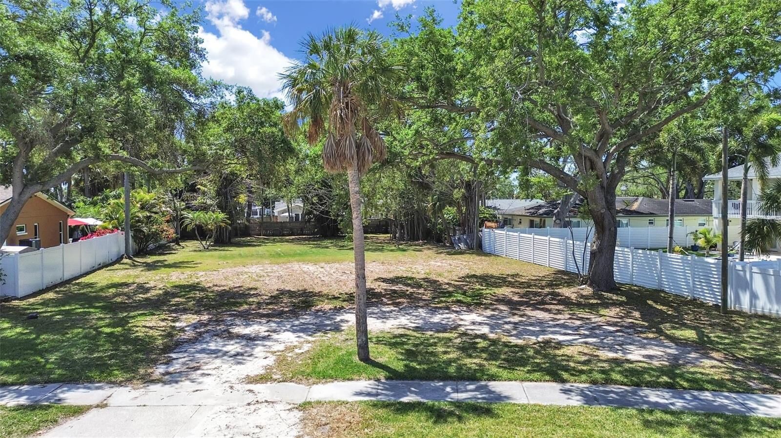 Property Photo: 5438 Bayou Grande Boulevard NE FL 33703