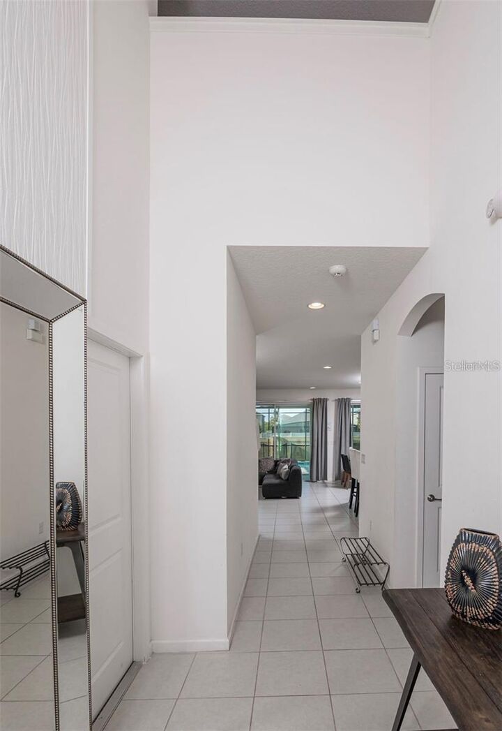 Property Photo: 2659 Calistoga Avenue FL 34741