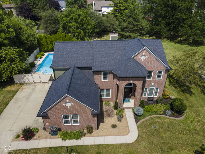 Property Photo: 168 E Columbine Lane IN 46074