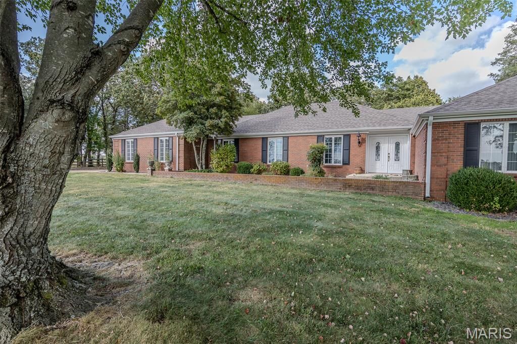 Property Photo: 21355 Ember Road MO 65536