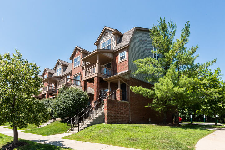 Property Photo:  2865 Barclay Way  MI 48105 