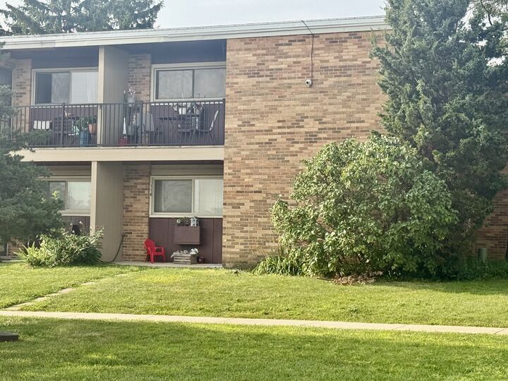 Property Photo:  1320 Lore Lane 2-114  IL 60148 