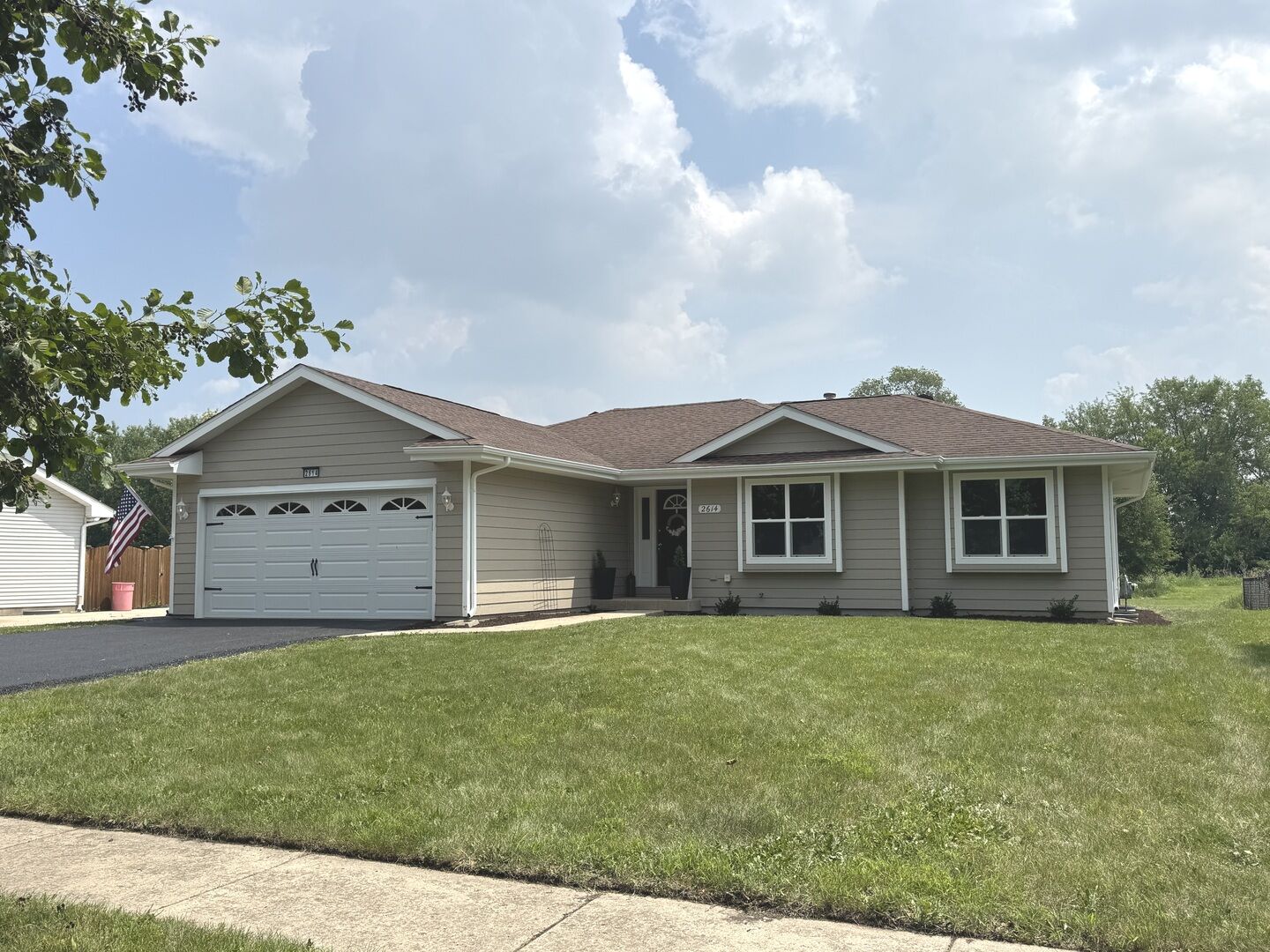 Property Photo: 2614 Frank Turk Drive IL 60586