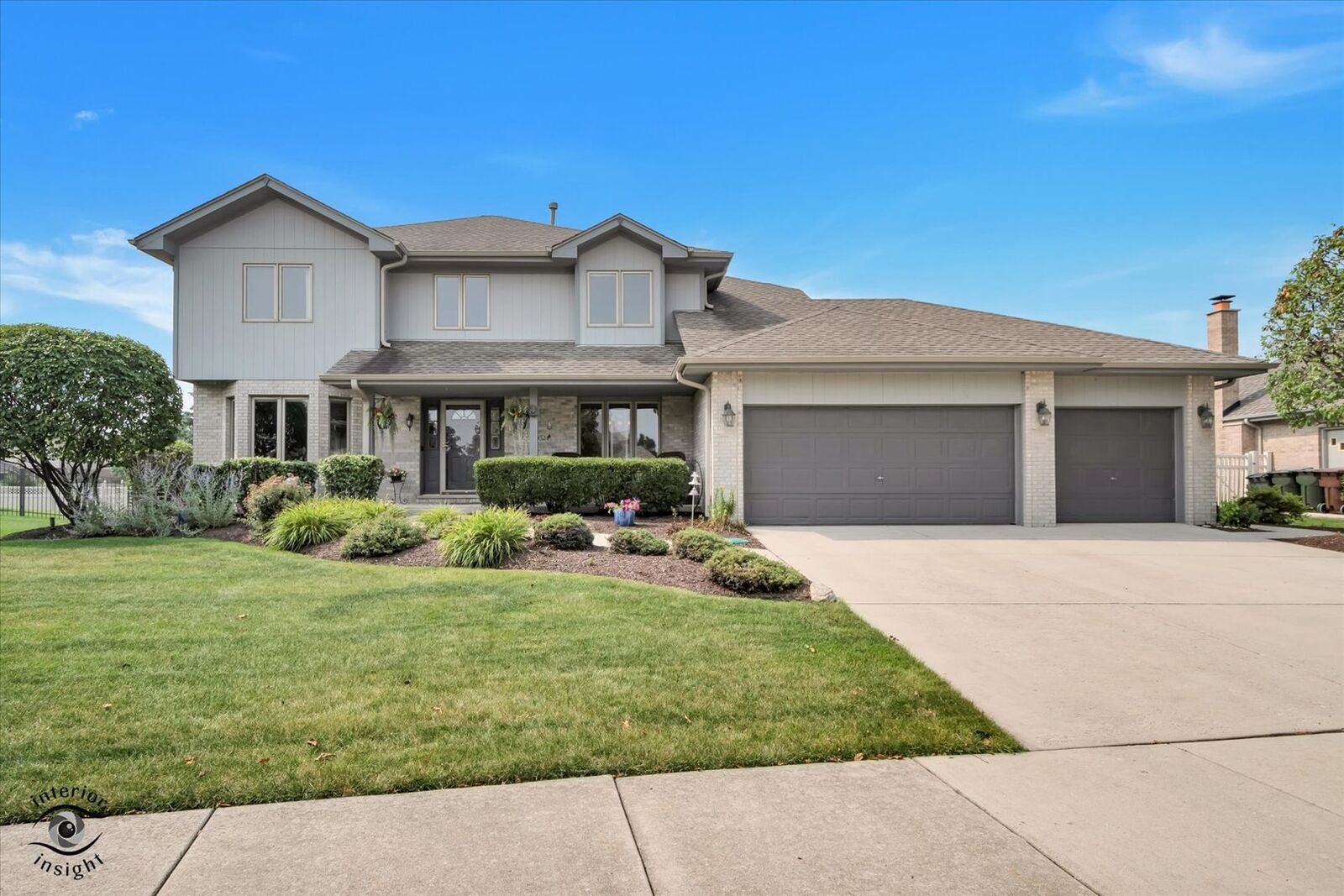 Property Photo: 19524 Southfield Lane IL 60487