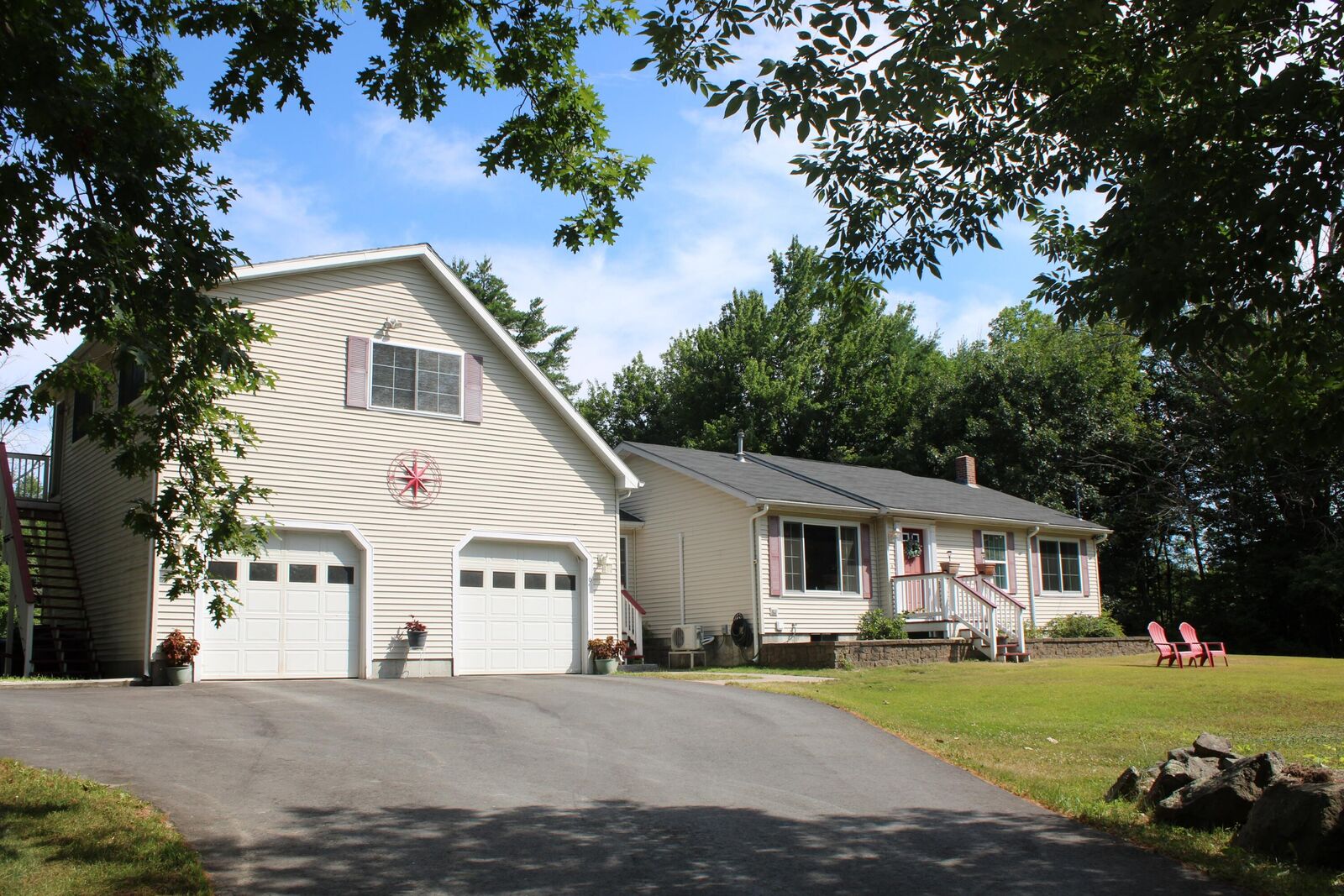 Property Photo:  6 Waycross Way  ME 04048 