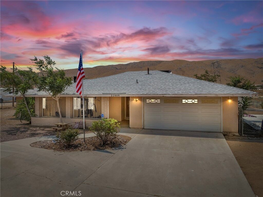 Property Photo:  22809 Ocotillo Way  CA 92308 