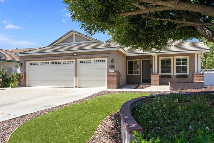 Property Photo:  23997 Orleans Lane  CA 92562 