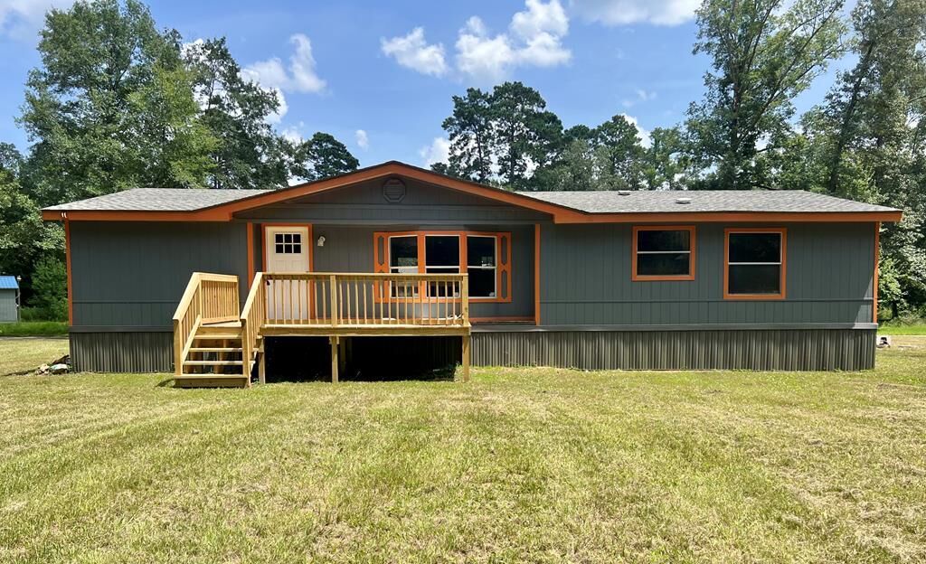 Property Photo:  332 Youngblood Road  TX 75949 