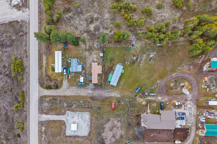 Property Photo:  4109 Maple St  WA 99148 