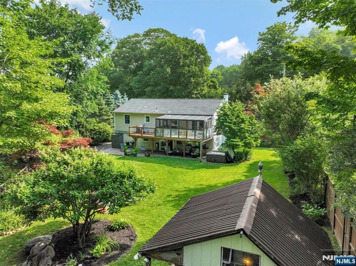 Property Photo:  461 Otterhole Road  NJ 07480 