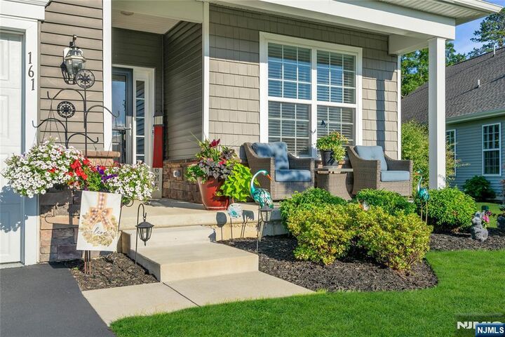 Property Photo:  161 Edenton Drive  NJ 08005 