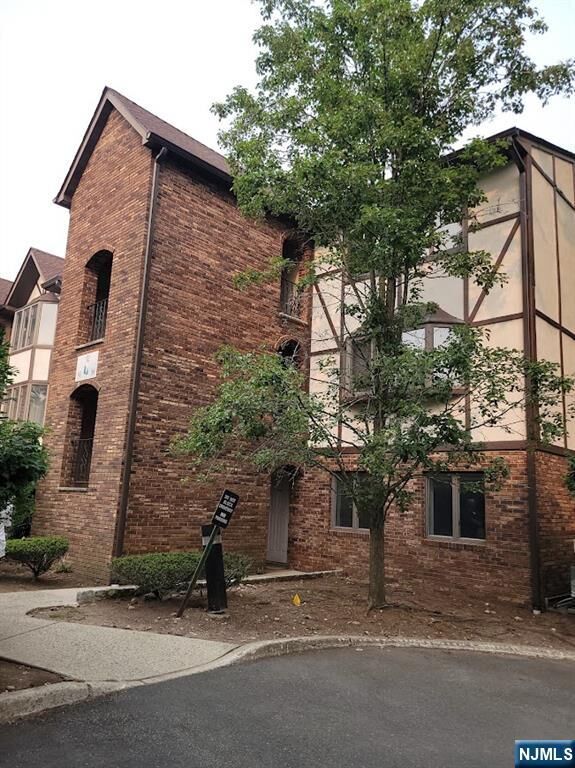 Property Photo:  88 Hawthorne Avenue  NJ 07656 
