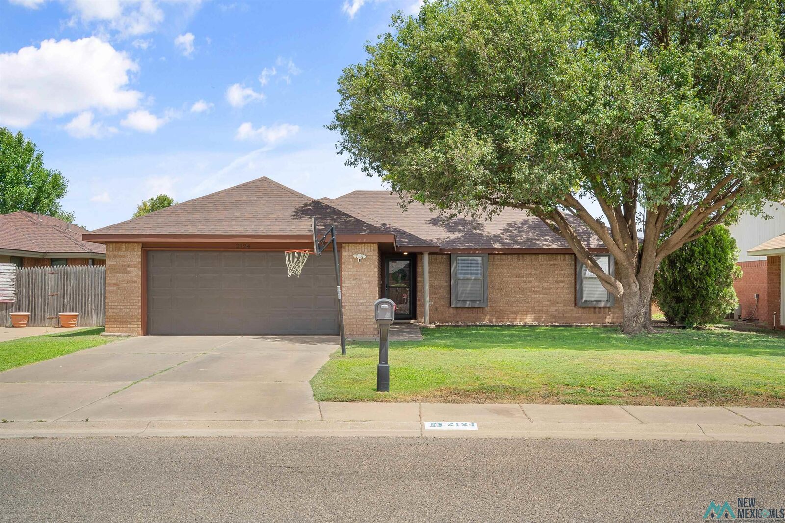 Property Photo:  2124 Country Meadows Drive  NM 88101 