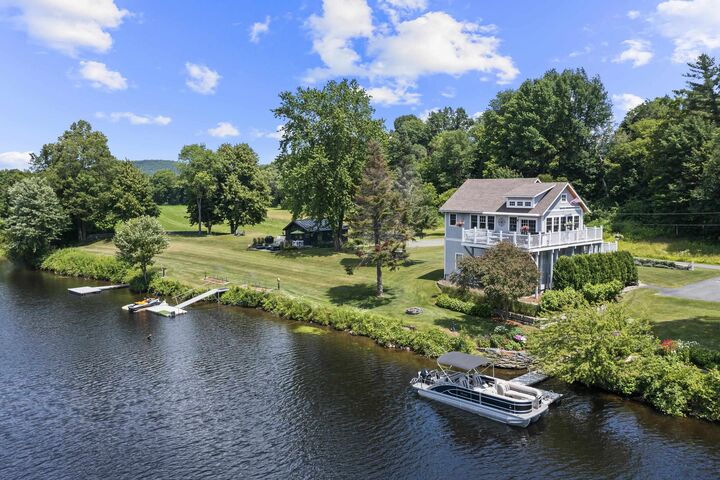 Property Photo: 31 &Amp 37 River Cottage Lane NH 03777
