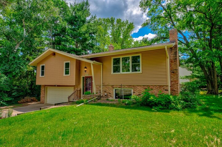 Property Photo: 5881 Lexington Avenue N MN 55126
