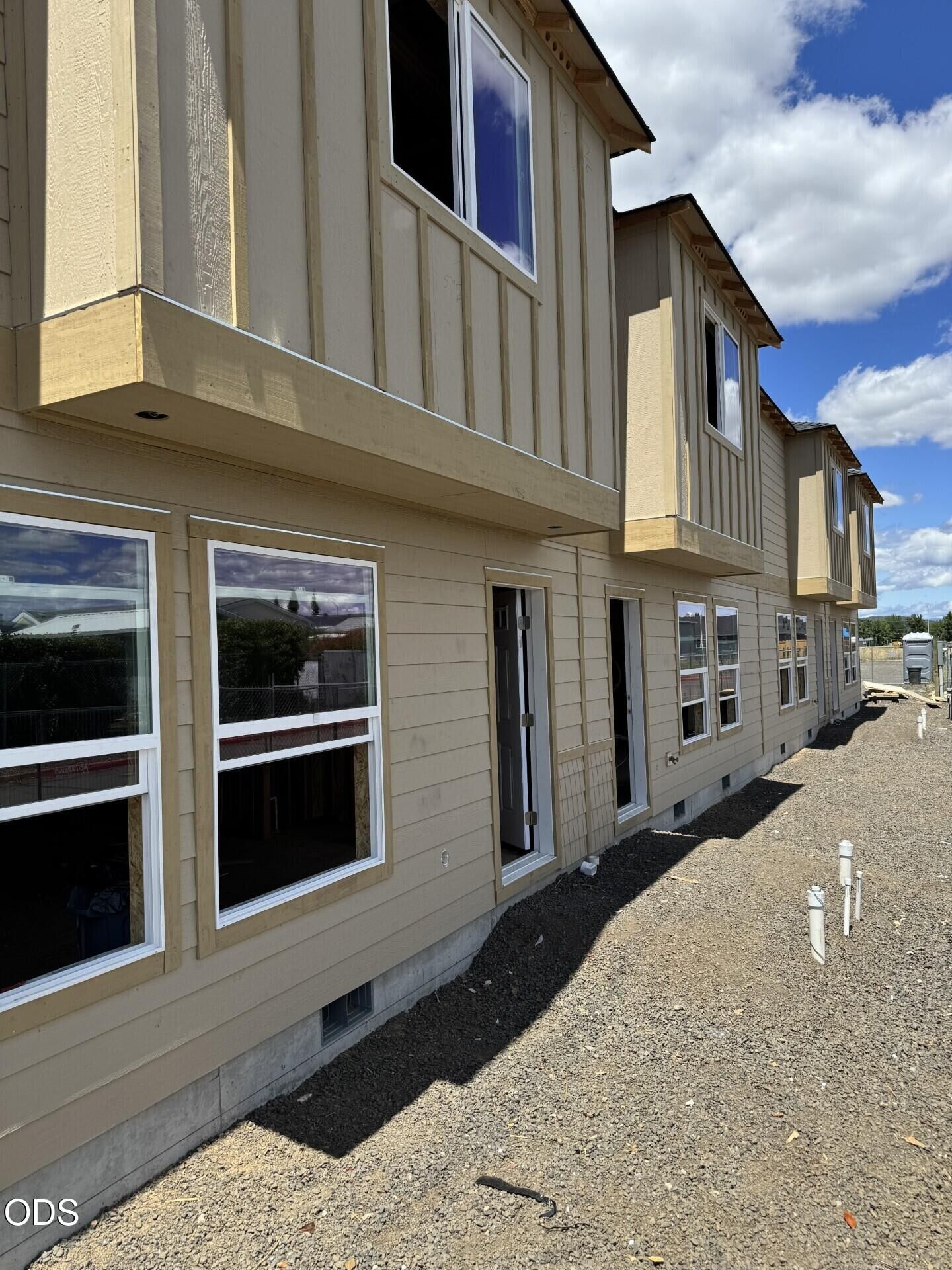 Property Photo: 7883 Houston Loop OR 97503