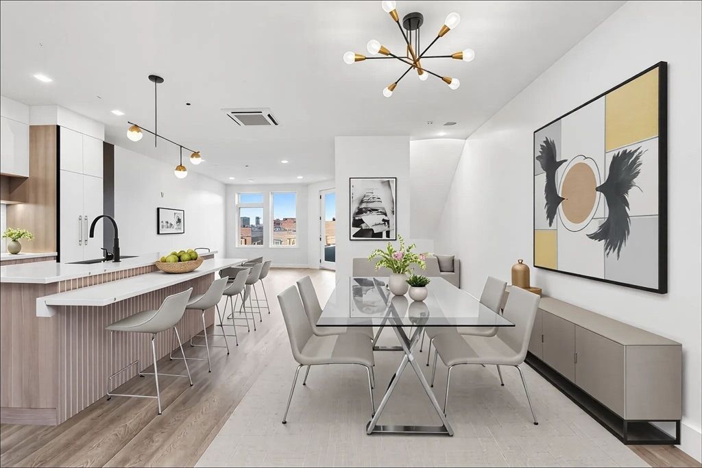 Property Photo:  29 Woodford St 2  MA 02125 
