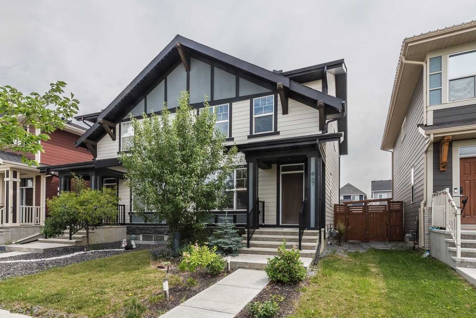 Property Photo: 967 Mahogany Boulevard SE AB T3M 2W7