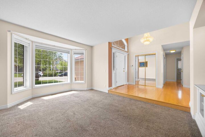 Property Photo: 191 Hamptons Terrace NW AB T3A 5S3
