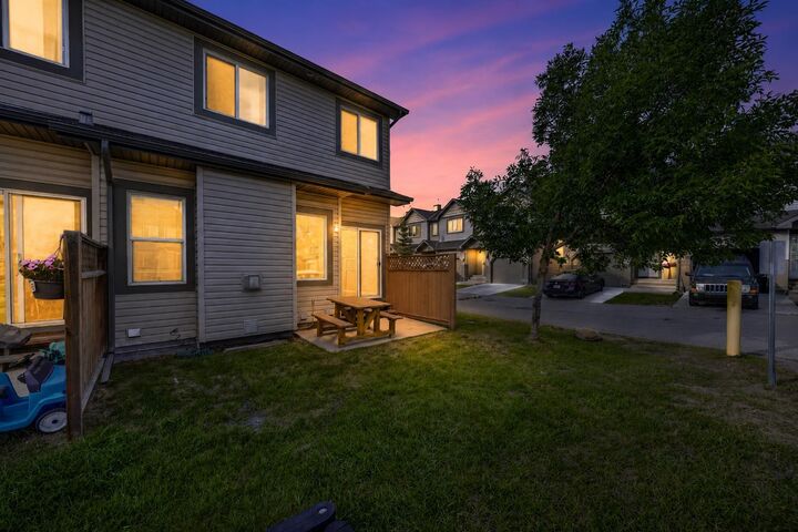 Property Photo: 620 Luxstone Landing SW 207 AB T4B 0B5