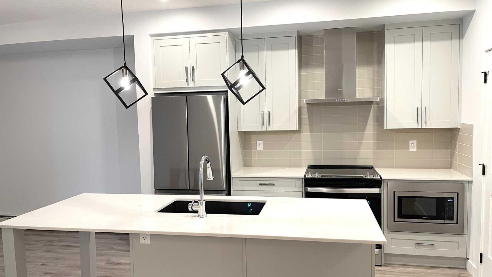 Property Photo: 40 Sage Hill NW 115 AB T3R 2C5