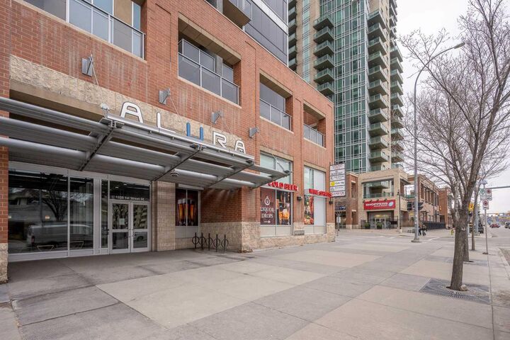 Property Photo: 1320 1 Street SE 1802 AB T2G 0G8