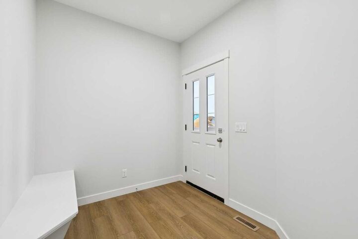 Property Photo: 85 Southborough Square AB T4C 3J7