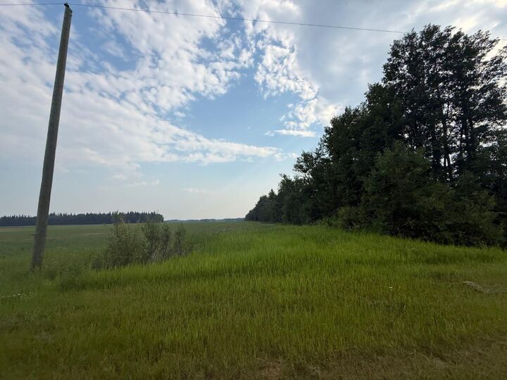 Property Photo: Township Road 663 AB T9S 2B4